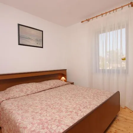Apartment Family Friendly With A Swimming Pool Manjadvorci, Marcana - 2301 *